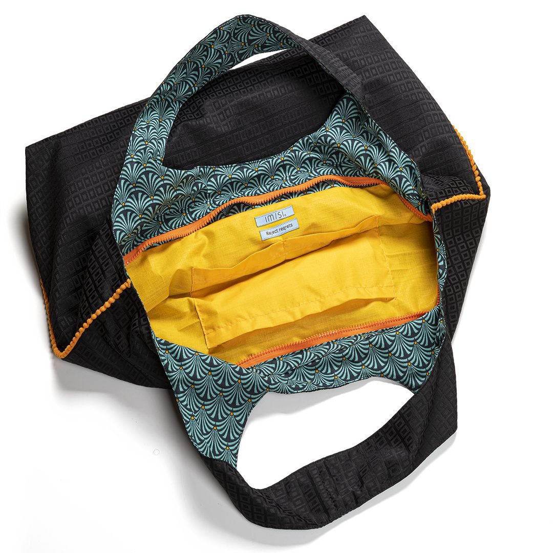 BLACK SHELL - Image 2